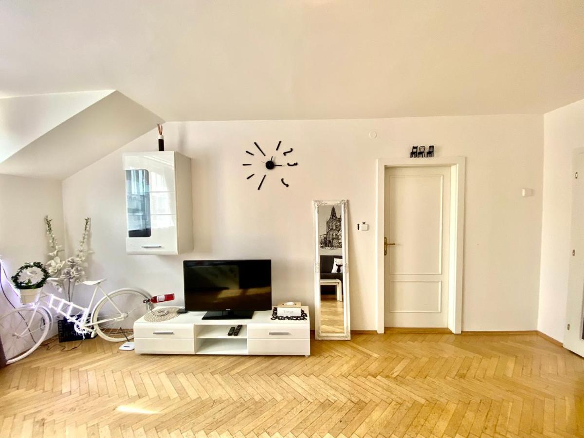 Fantastic Apartment In The City Center Prag Dış mekan fotoğraf